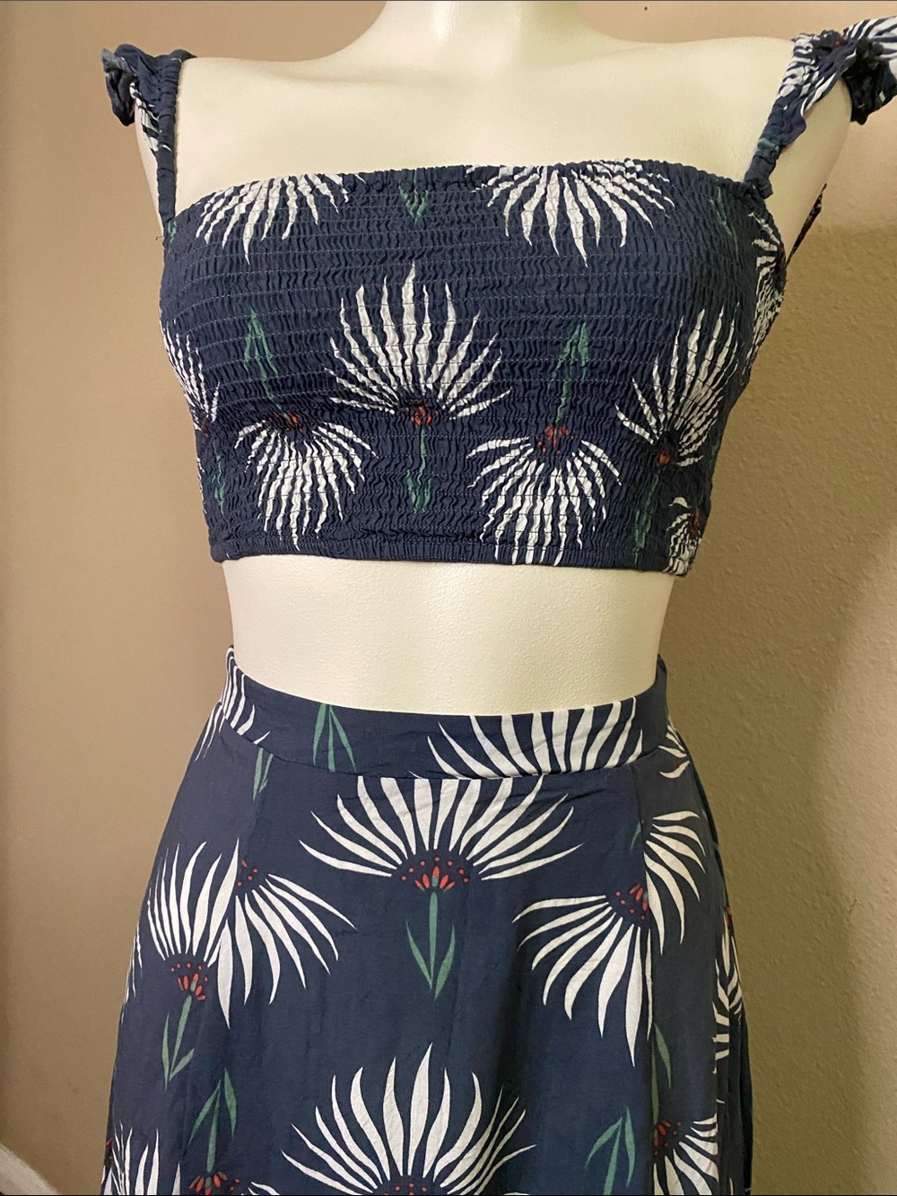 Lulus blue Floral Print boho festival Maxi Skirt & crop top set S - Picture 2 of 13